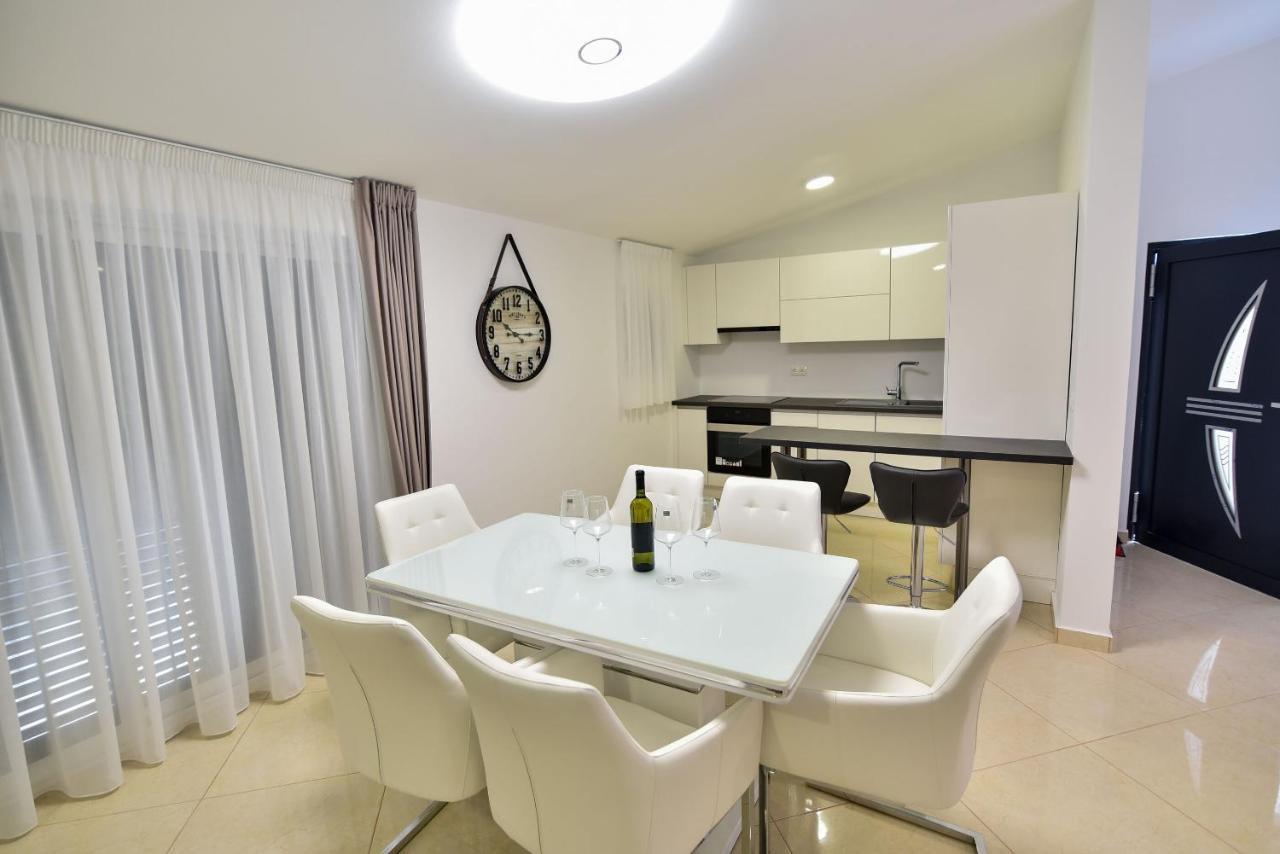 Apartments Sana 2 Вир Екстер'єр фото